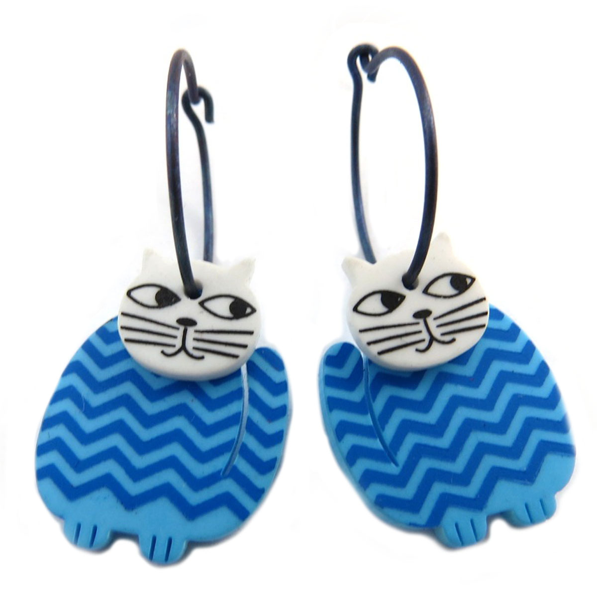 Créoles artisanales \'Marionettes\' bleu (chat) - 18 mm, 20x16 mm - [Q9714]