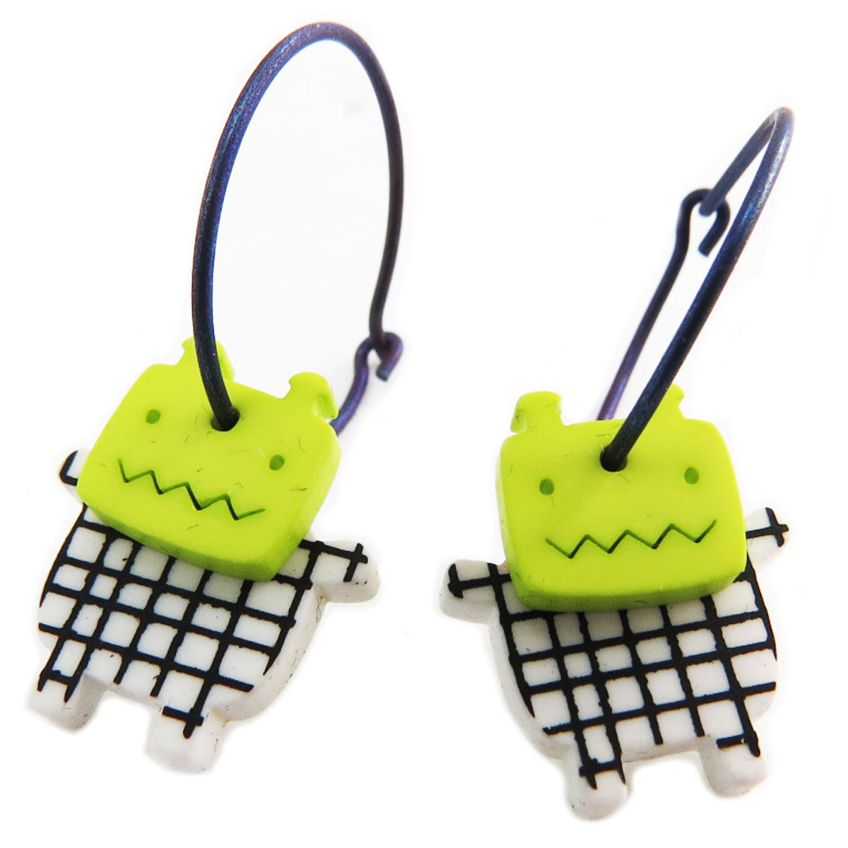 Créoles artisanales \'Marionettes\' vert blanc (robot) - 18 mm, 15x15 mm - [Q9735]