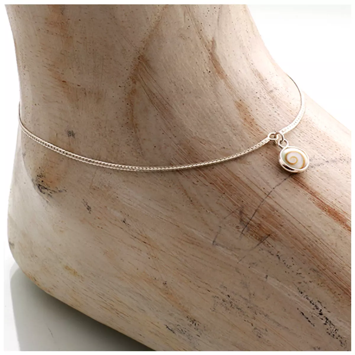 les trésors de lily Chaine Cheville Argent artisanal 'Sainte Lucie' blanc argenté 8 mm [R4534]
