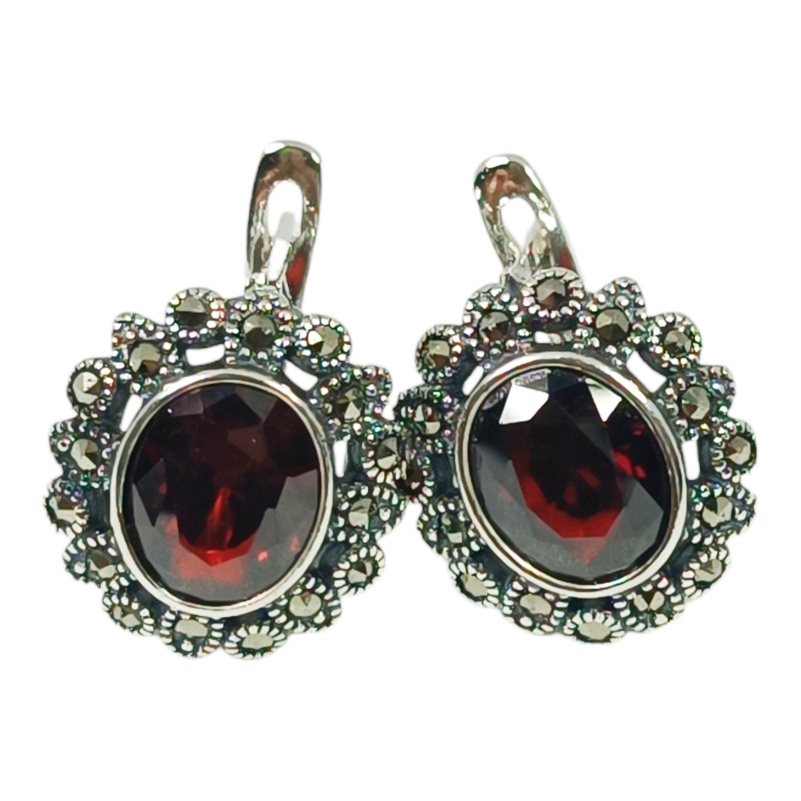 Dormeuses Argent \'Sappho\' rouge grenat marcassite argenté vieilli - 17x15 mm - [S1192]