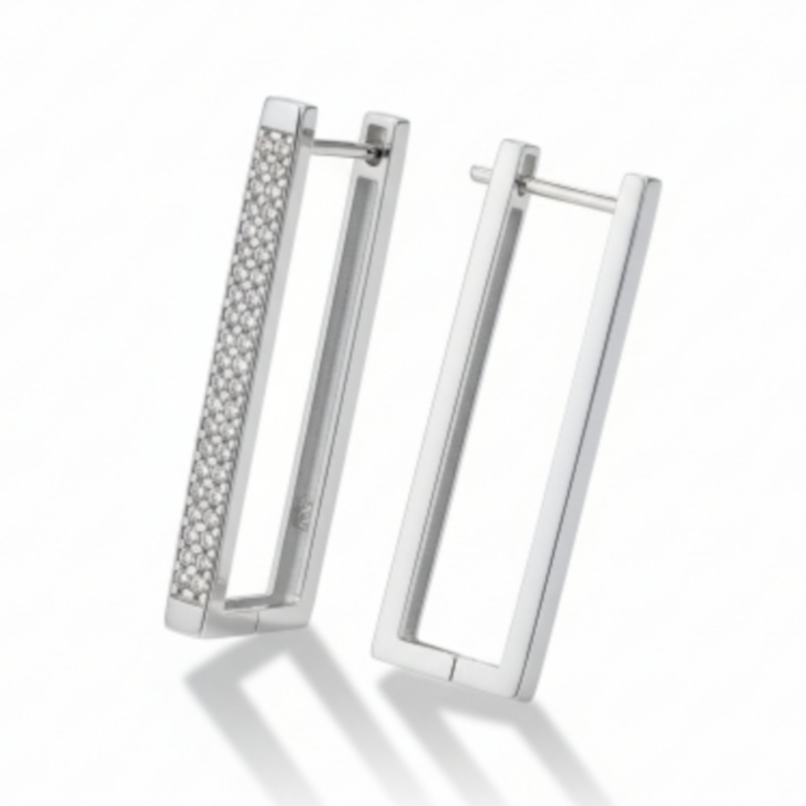Créoles Argent \'Arégonde\' blanc argenté - 35x10x3 mm - [S1971]
