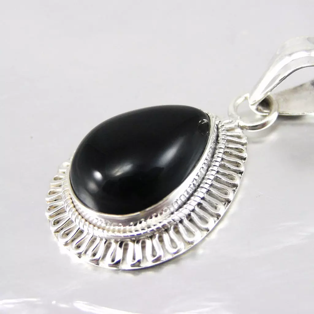 les trésors de lily Pendentif Argent 'Heaven' onyx [F7775]
