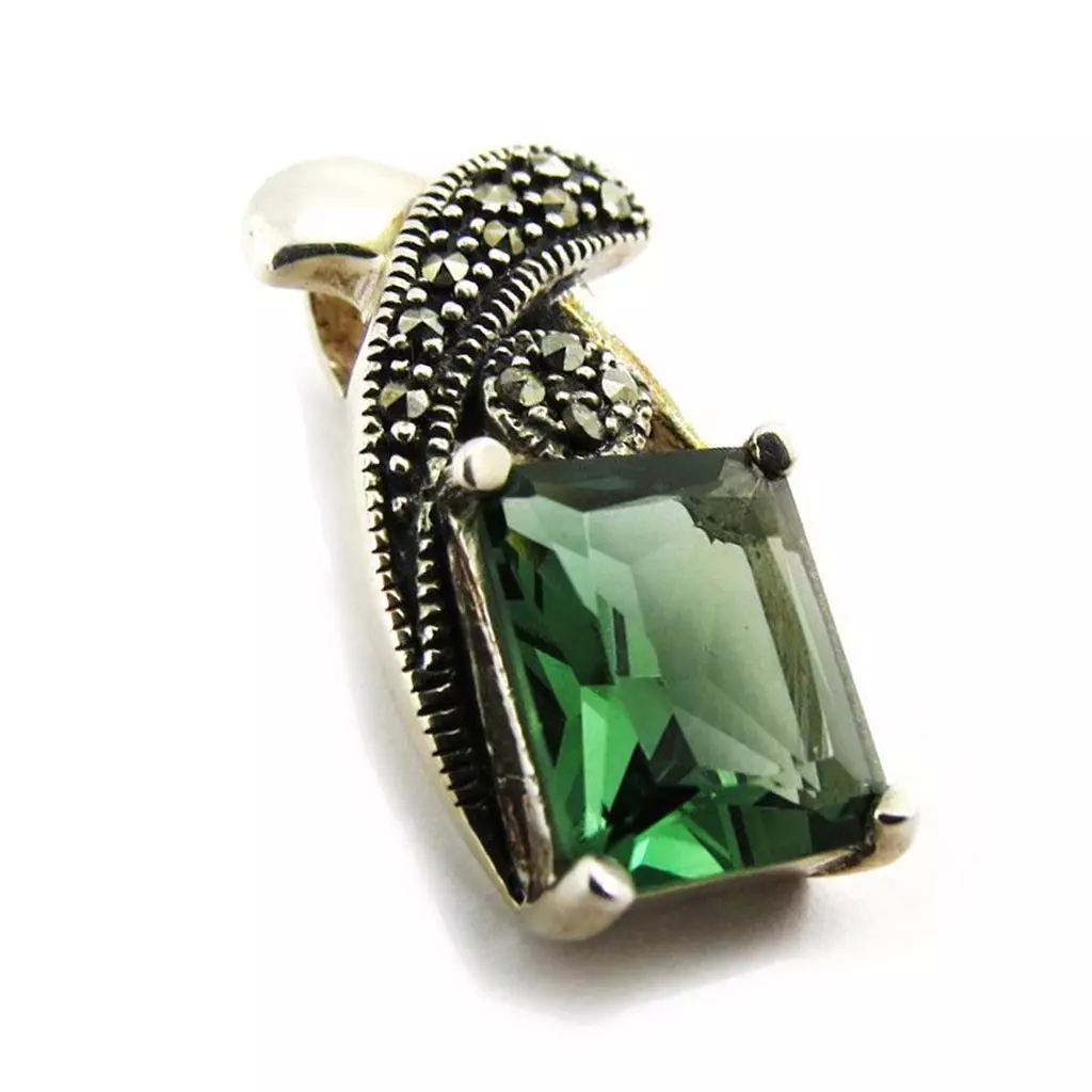 les trésors de lily Pendentif Argent 'Sappho' émeraude [J5284]