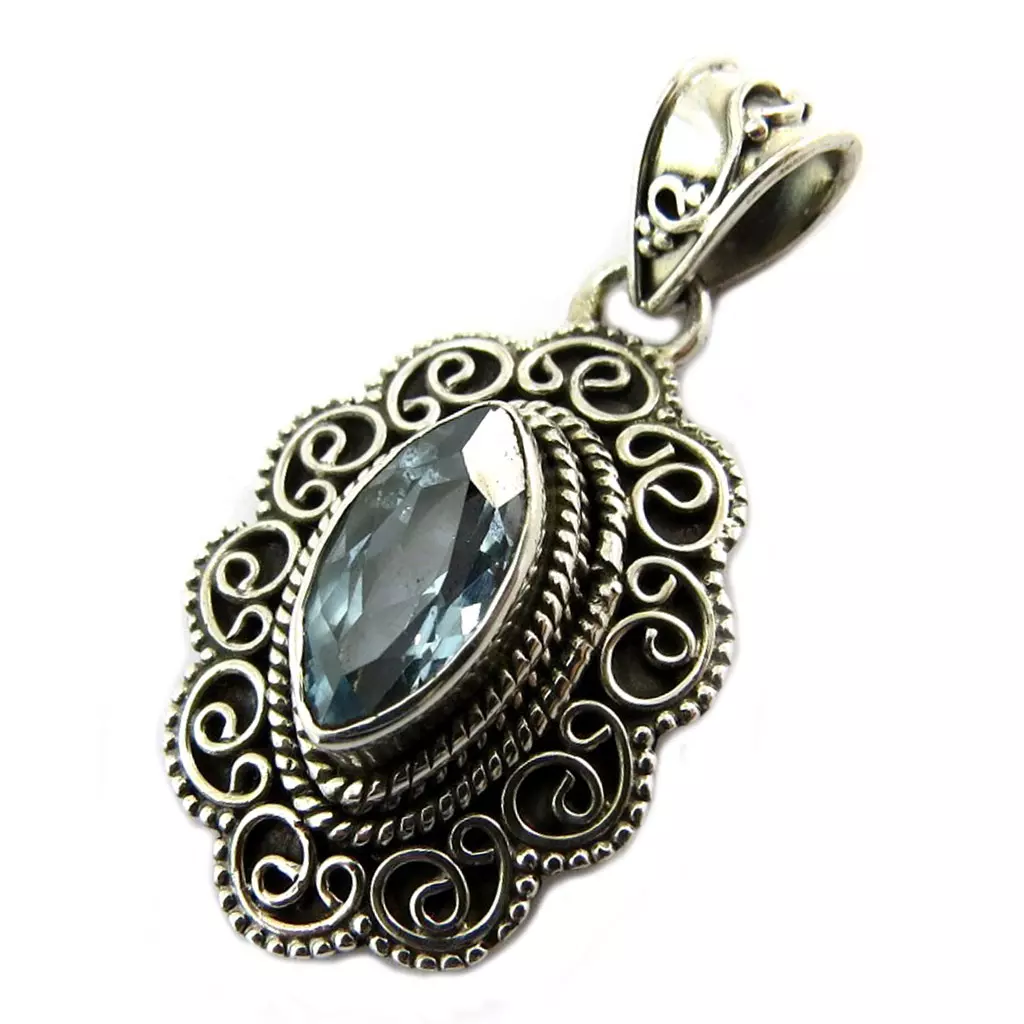 les trésors de lily Pendentif Argent 'Heaven' topaze bleu 25x20 mm [P3737]