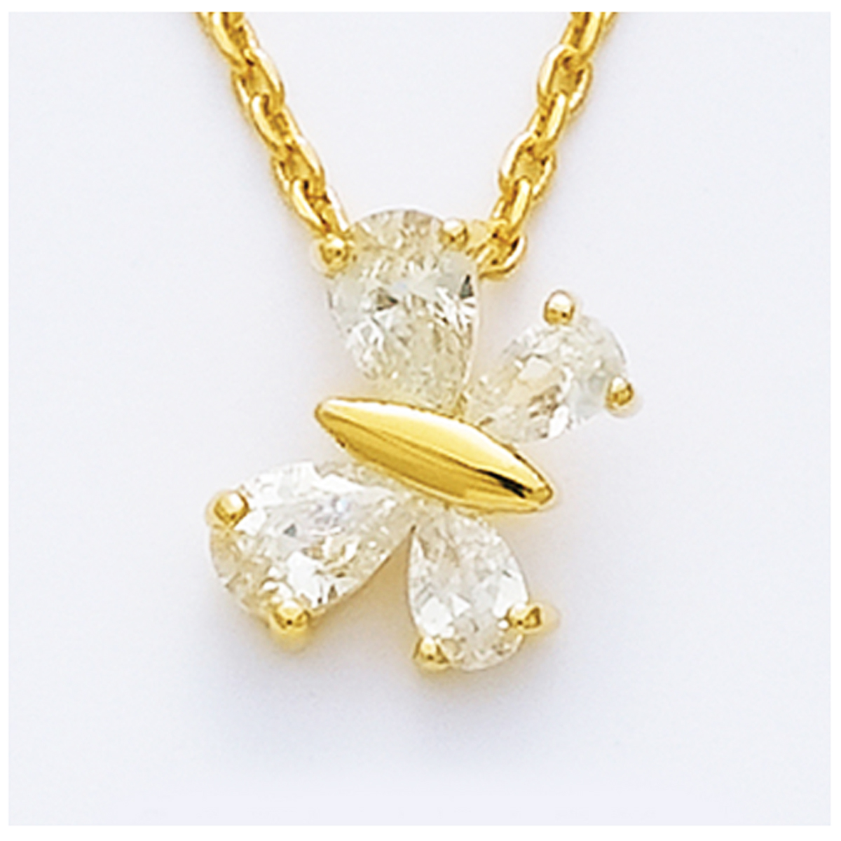 Pendentif Plaqué Or \'Papillon\' blanc doré - 12x10 mm - [K2573]