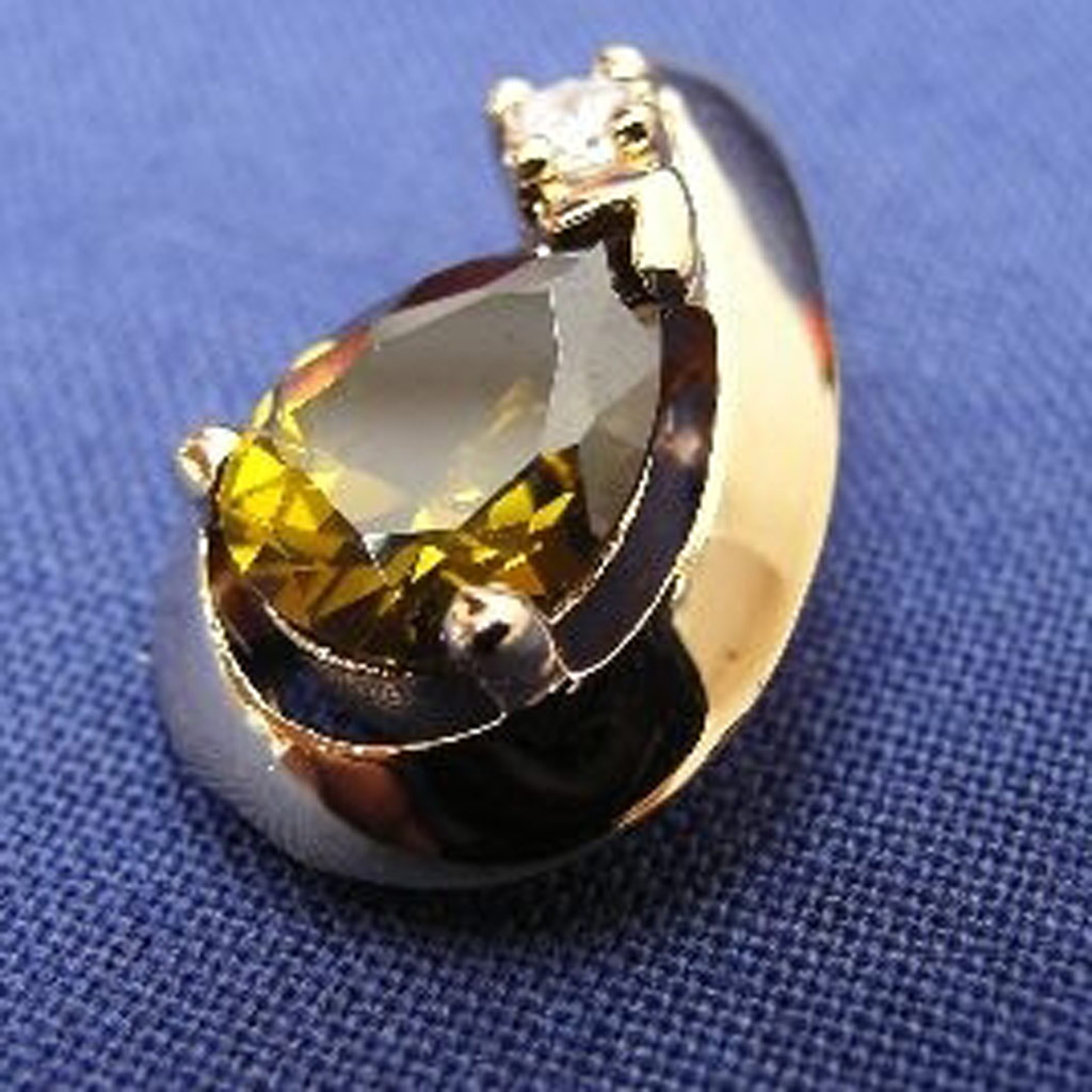 Pendentif Plaqué Or \'Sérénité\' Olivine doré - 11x19 mm - [B9578]