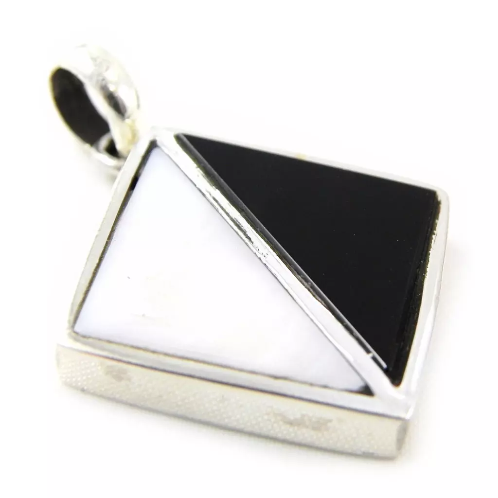 les trésors de lily Pendentif Argent 'Sagesse' Nacre Onyx 20x20 mm [C9474]