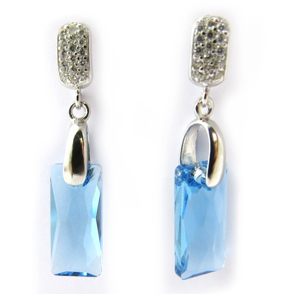 Boucles Argent \'Sissi\' bleu ciel (Crystal) - 30x8 mm - [N3577]