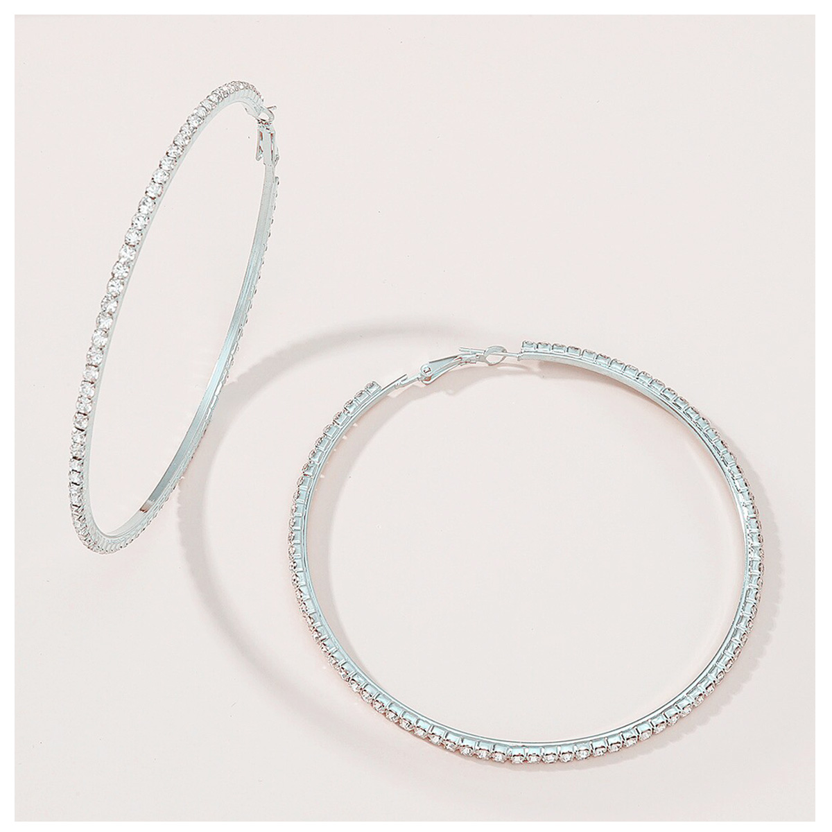 Créoles strass \'Sissi\' blanc argenté - 8 cm 2 mm - [R7221]