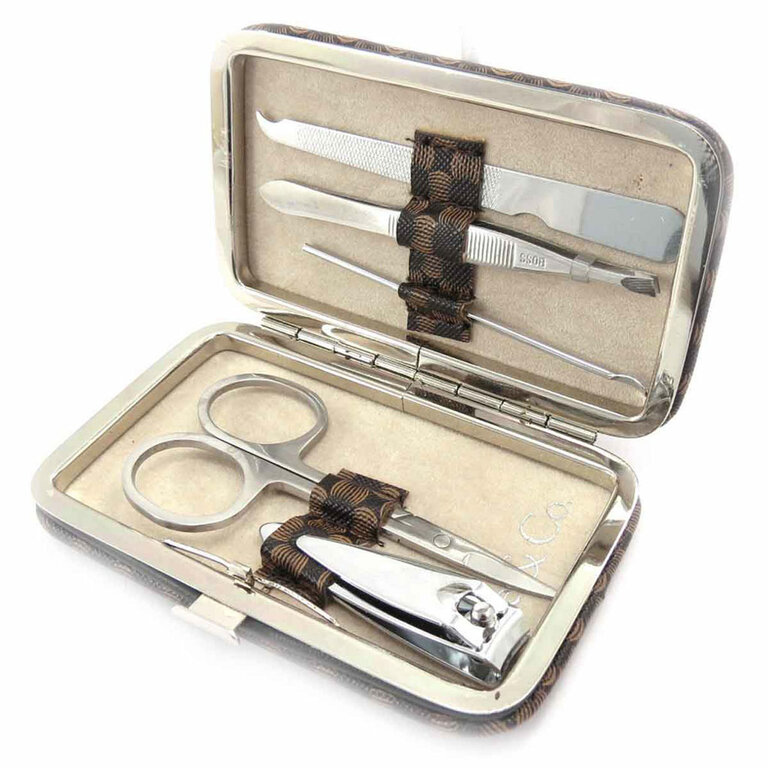 Trousse De Manucure Et Brosse à Vêtements De Voyage Saint-Bezar, Cuir Et Métal - Neuf