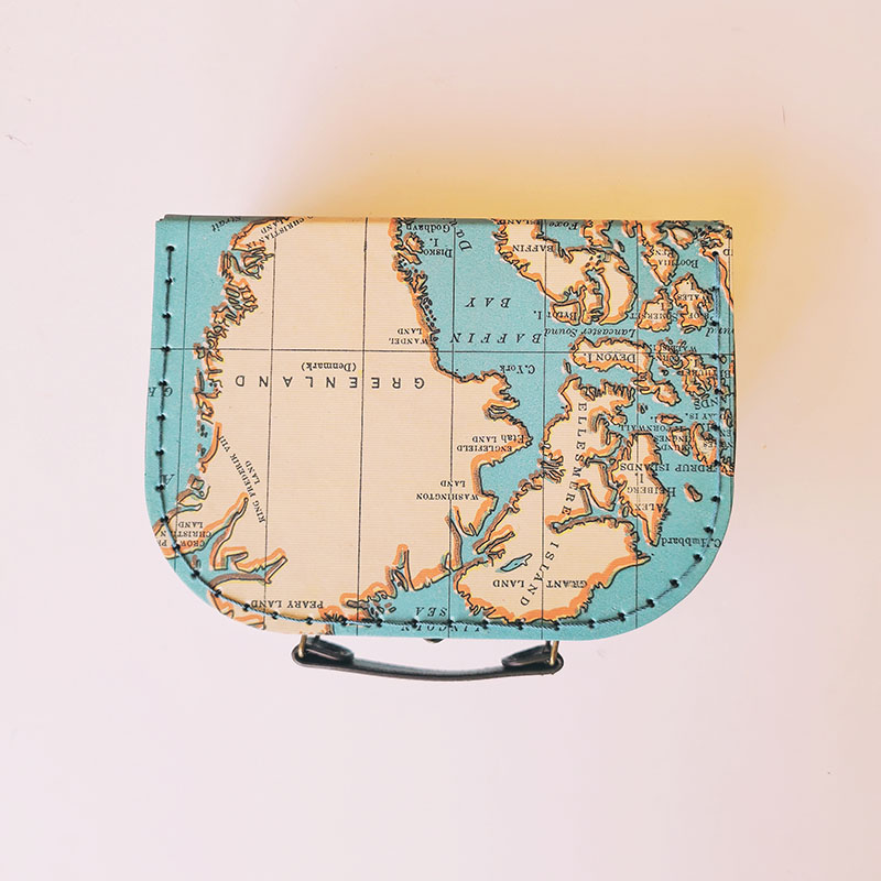 Mini valise en carton - carte du monde vintage