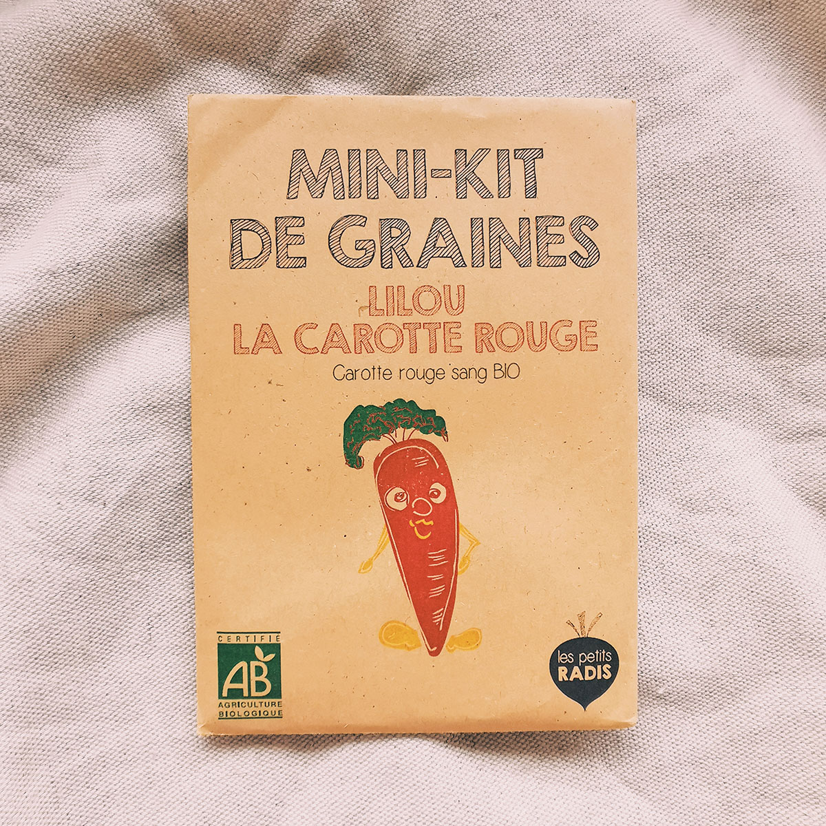 Mini kit de graines pour enfant bio - Lilou la carotte rouge