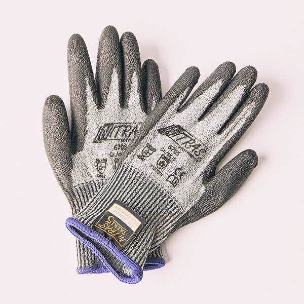gants-enfant-EPI-anti-coupure-chaleur-bricolage-corvus