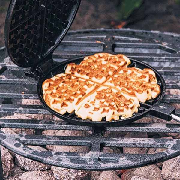 Gaufrier pour cuisson au feu de bois