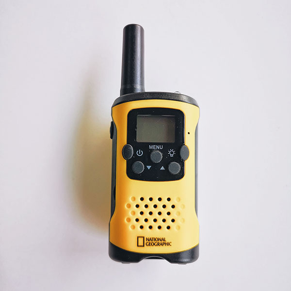 talkie-walkie-6-km-enfant-8-ans-bresser