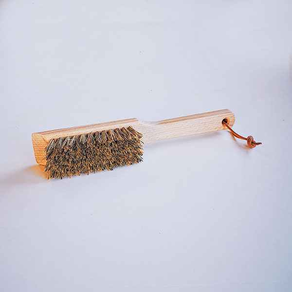 brosse-et-grattoir-nettoyage-accessoires-de-jardin-redecker