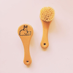 brosse pour animal de compagnie soin des animaux montessori enfant