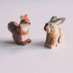 animaux-de-la-foret-figurine-en-bois-lievre-et-ecureuil-wudimals