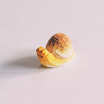 escargot-en-bois-figurine-decor-mini-monde-wudimals