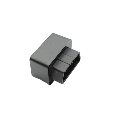 Traceur GPS OBD 4G vu de trois quarts