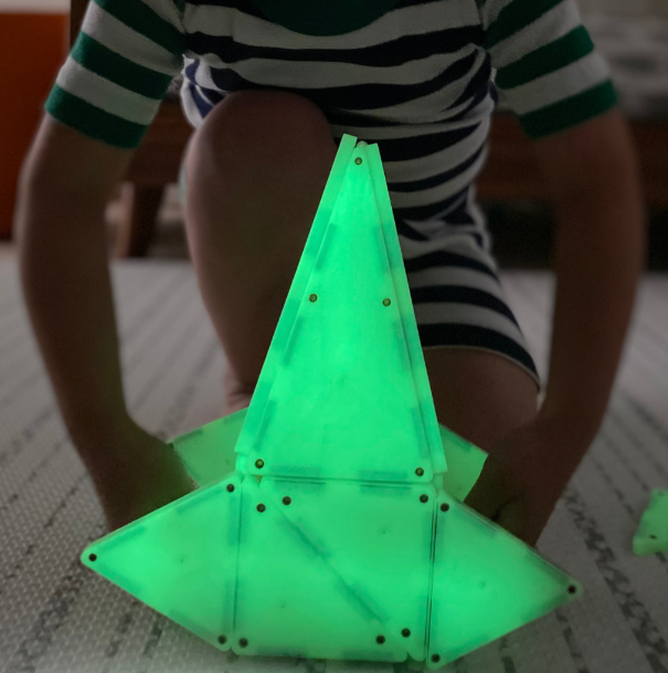 Magna-Tiles Jeu magnétique Glow in the dark 3