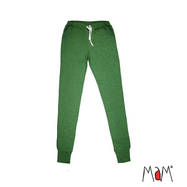 mam-joggers-forestfloor