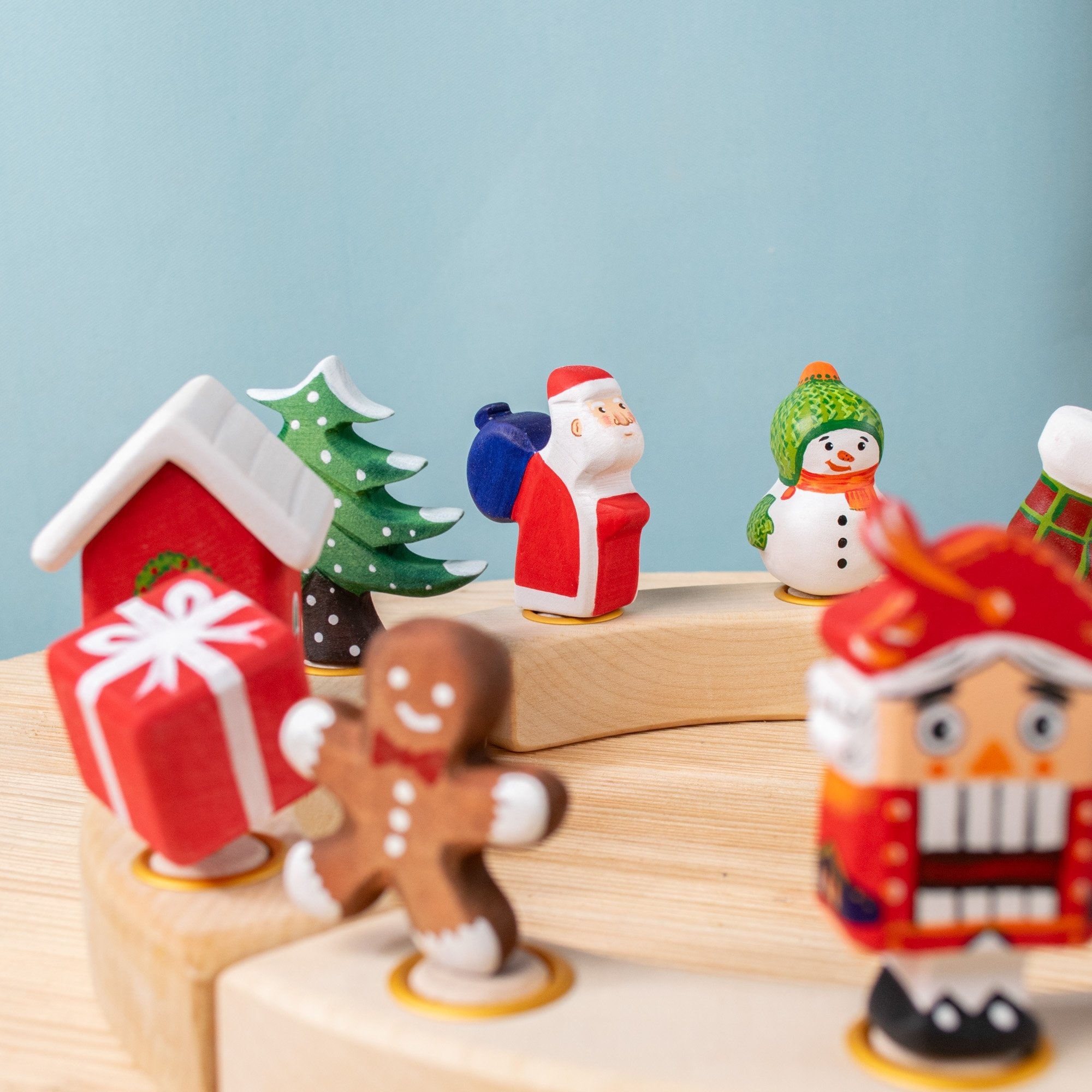figurines-couronnes-celebration-bumbutoys