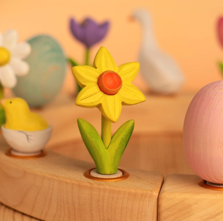 BumbuToys Figurine en bois pour couronne de célébration - jonquille3