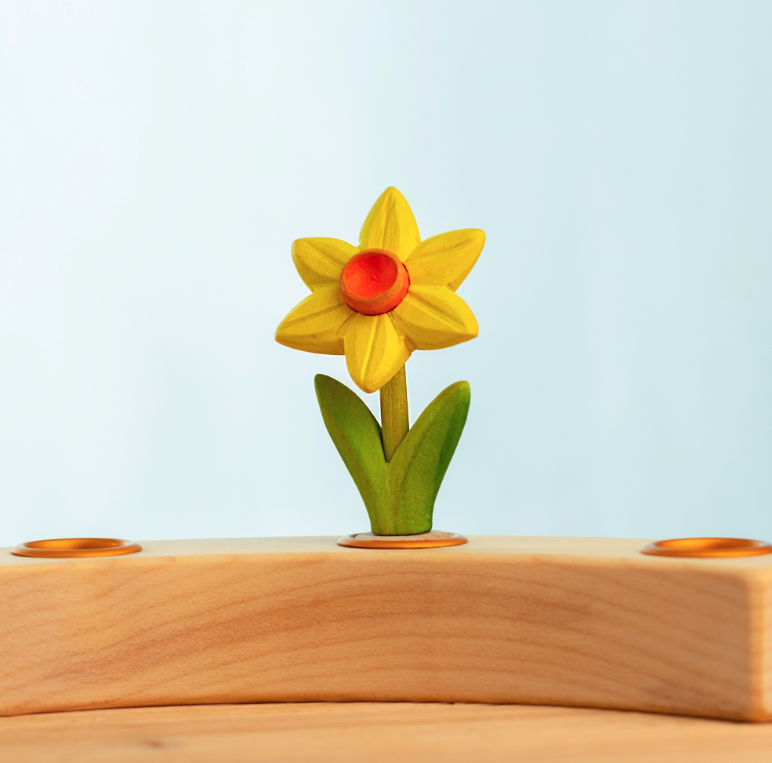 BumbuToys Figurine en bois pour couronne de célébration - jonquille7