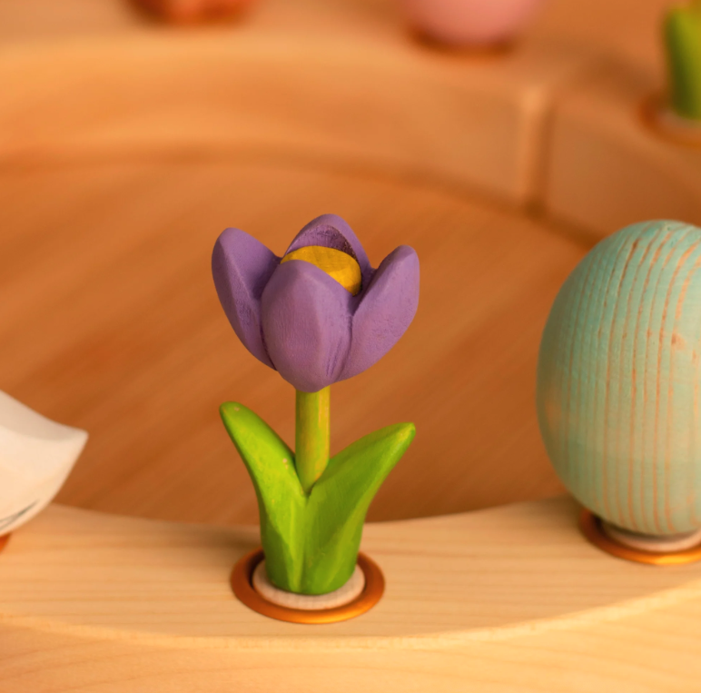 BumbuToys Figurine en bois pour couronne de célébration - crocus4