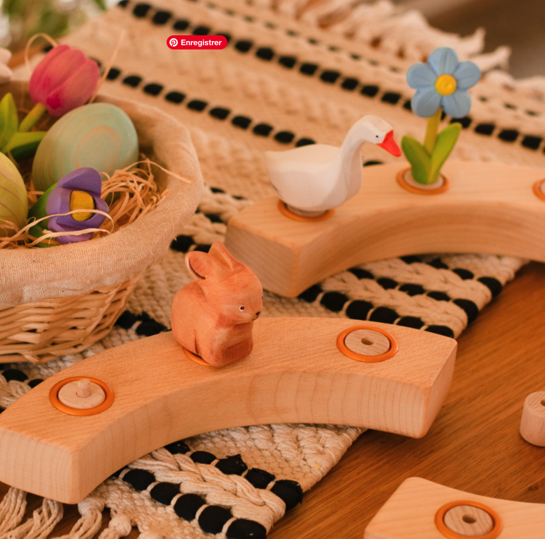 BumbuToys Figurine en bois pour couronne de célébration - lapin5