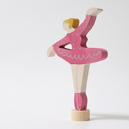 https://media.cdnws.com/_i/141281/4039/3296/39/figurine-en-bois-danseuse-ballerine-grimms.jpeg