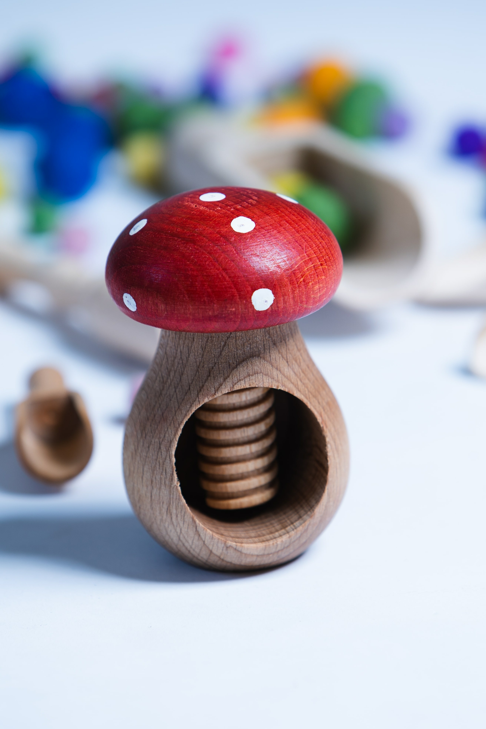 Champignon Rouge points blancs à visser Pagalou Toys (2)-min