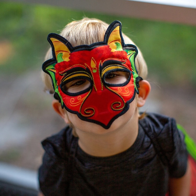 Masque Carnaval à colorier avec Tête à modeler
