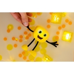 Glo Pals Personnage Alex Jaune + 2 cubes lumineux6 - Grande
