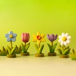 green-flower-stand~5797199