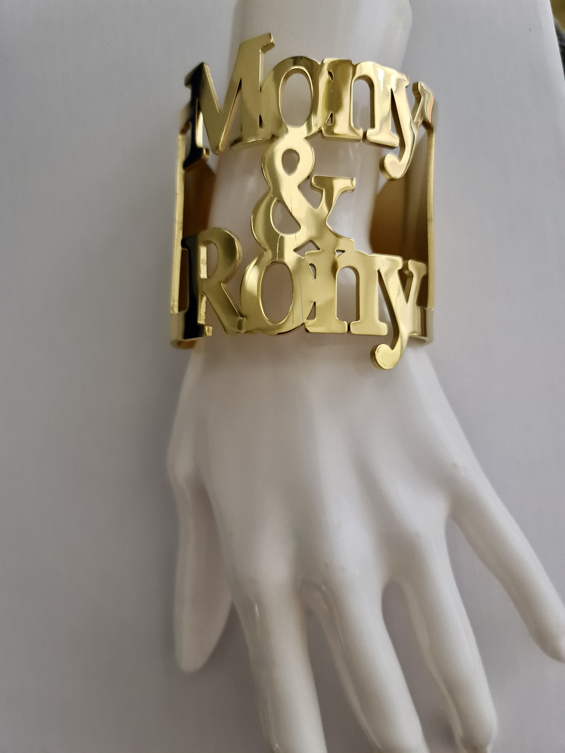 Bracelet manchette exclusif marque Mony&Rony BANGLE0783