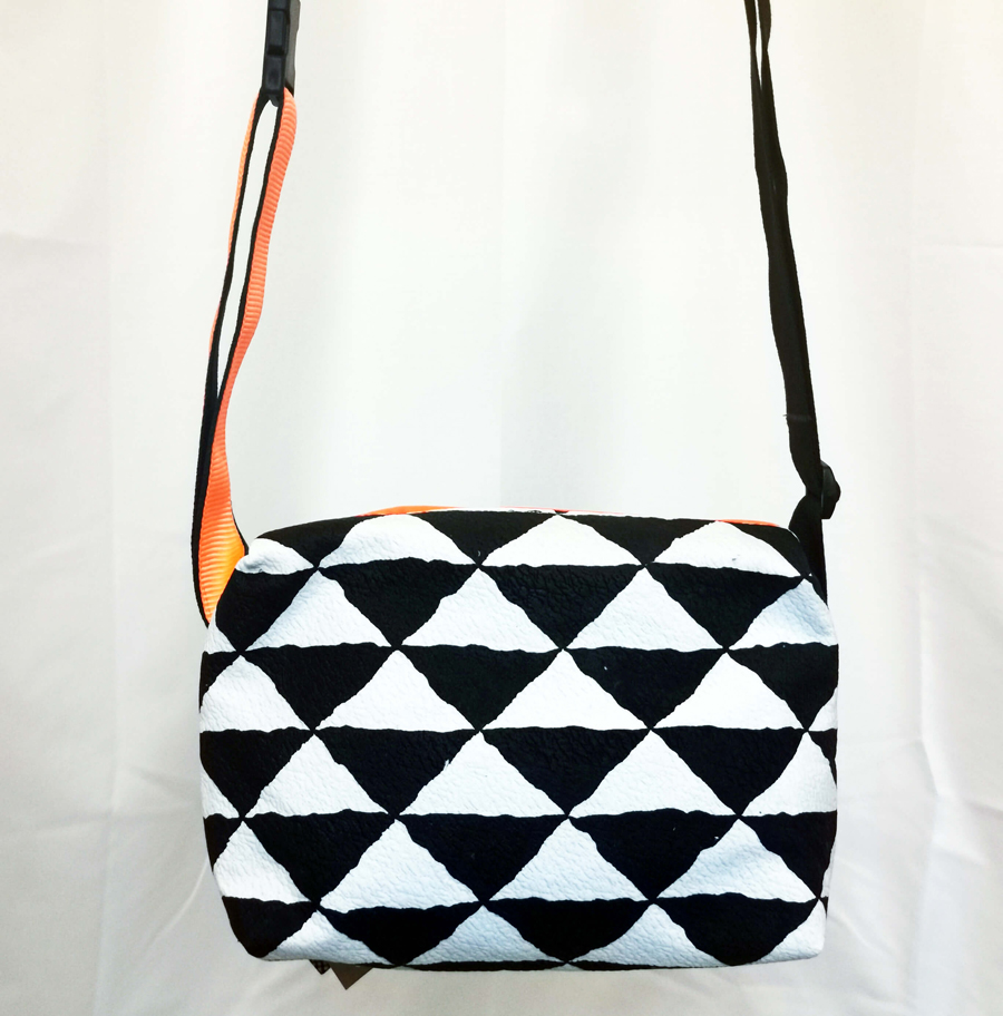 sac banane-theatre-sawka2