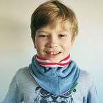 tour de cou enfant-flanele bleu et rayures rouge4_sawka