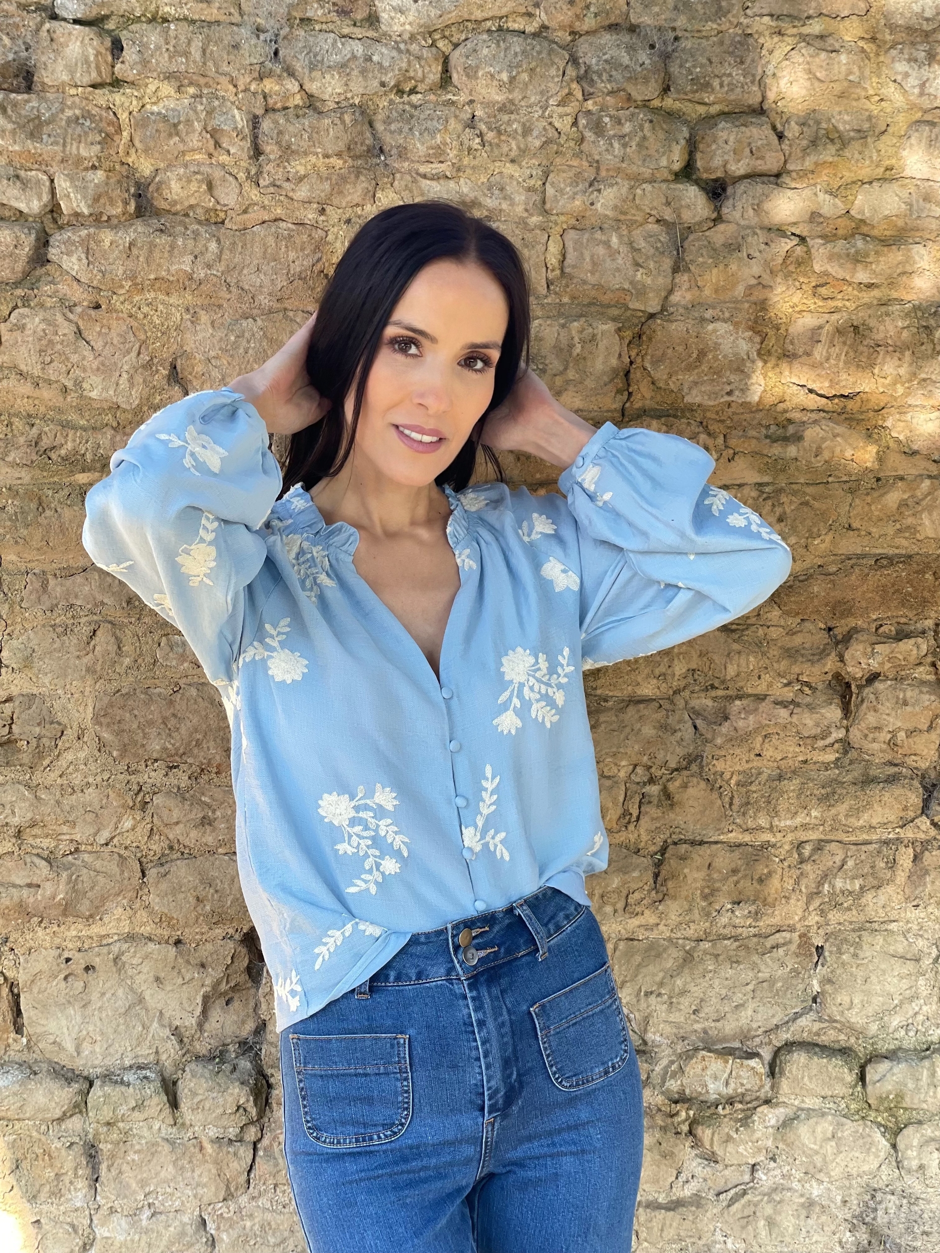 Facetune_10-04-2025-23-41-04