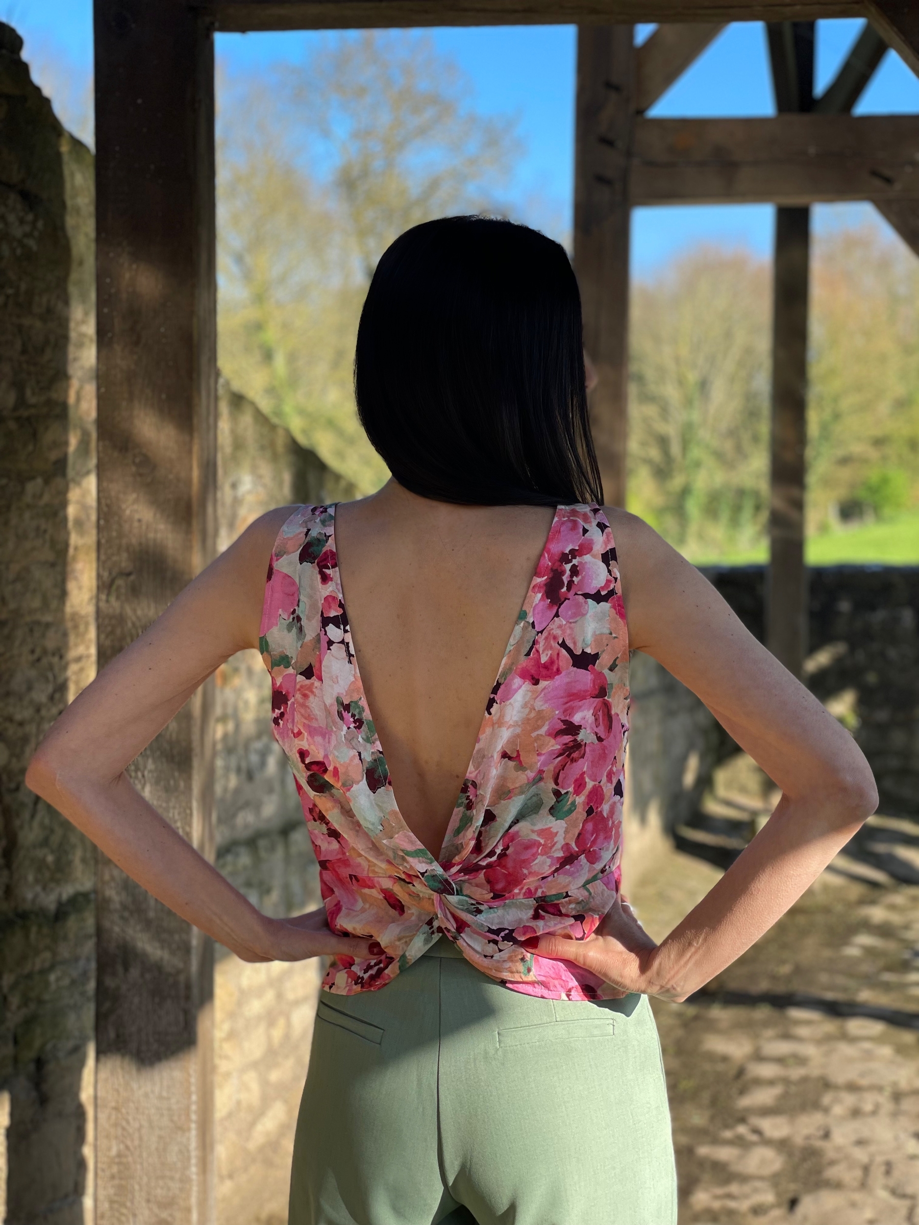 Facetune_12-04-2025-03-44-04