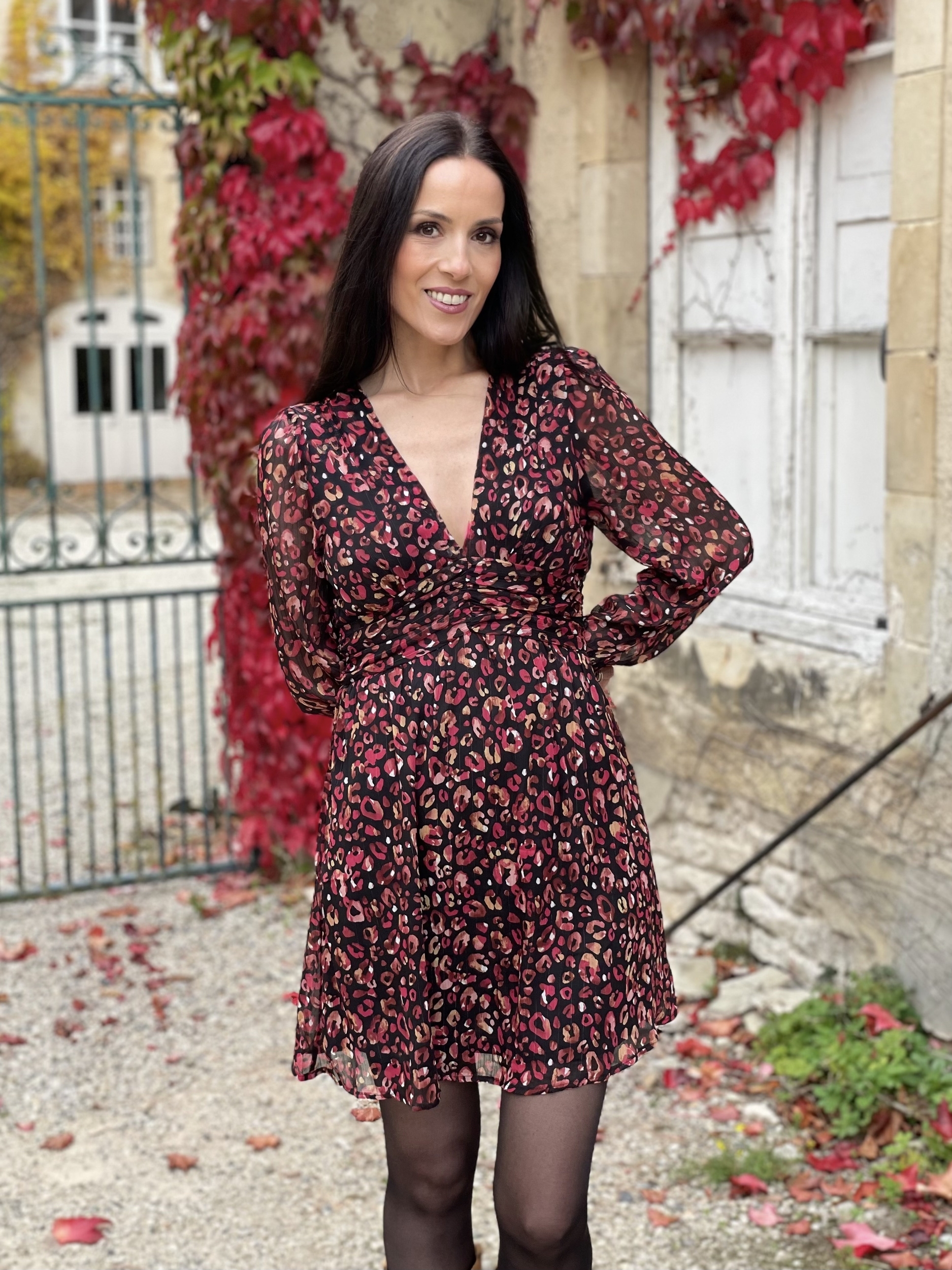Facetune_16-10-2025-00-06-56