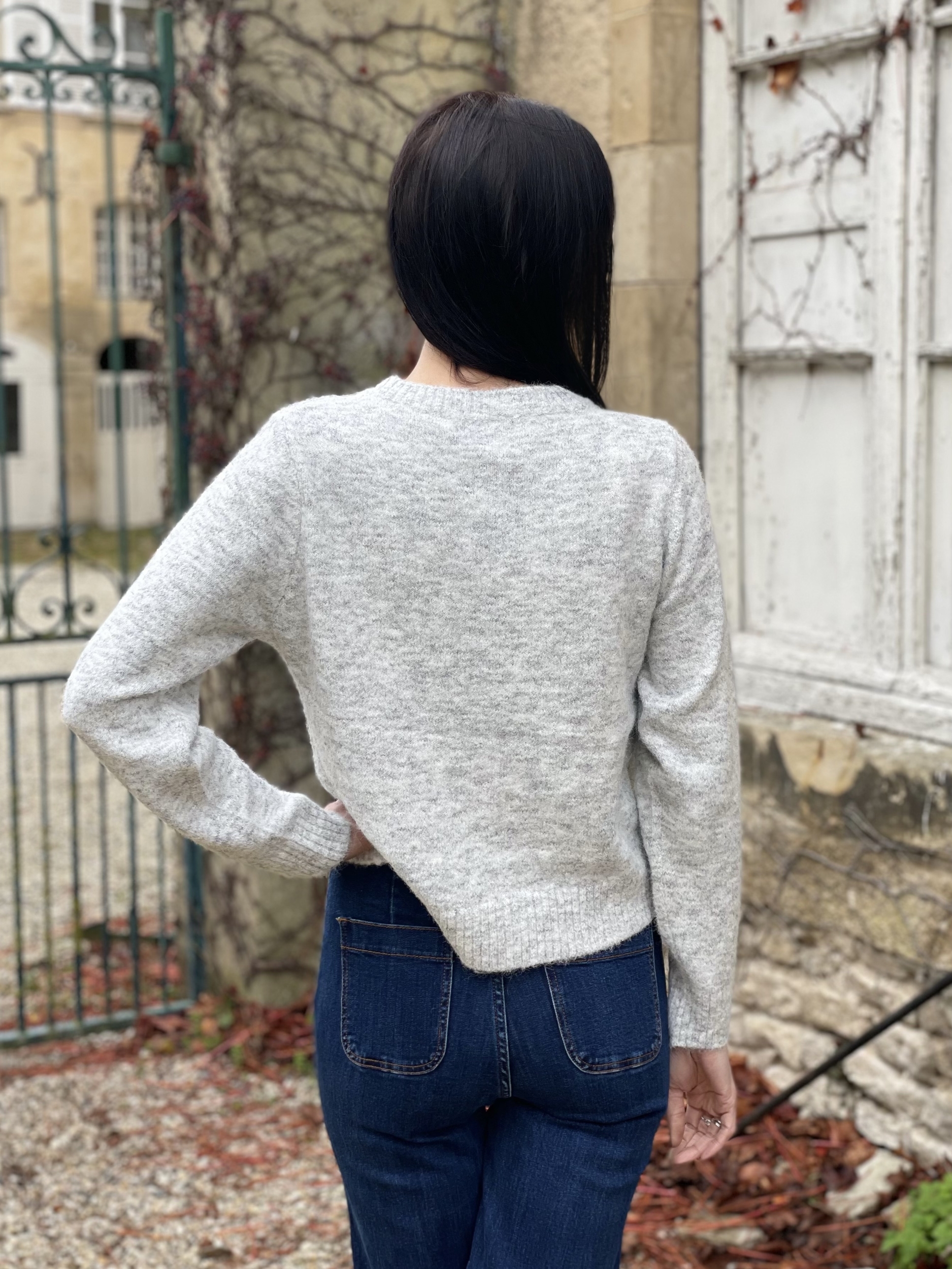 Facetune_28-11-2025-00-24-19