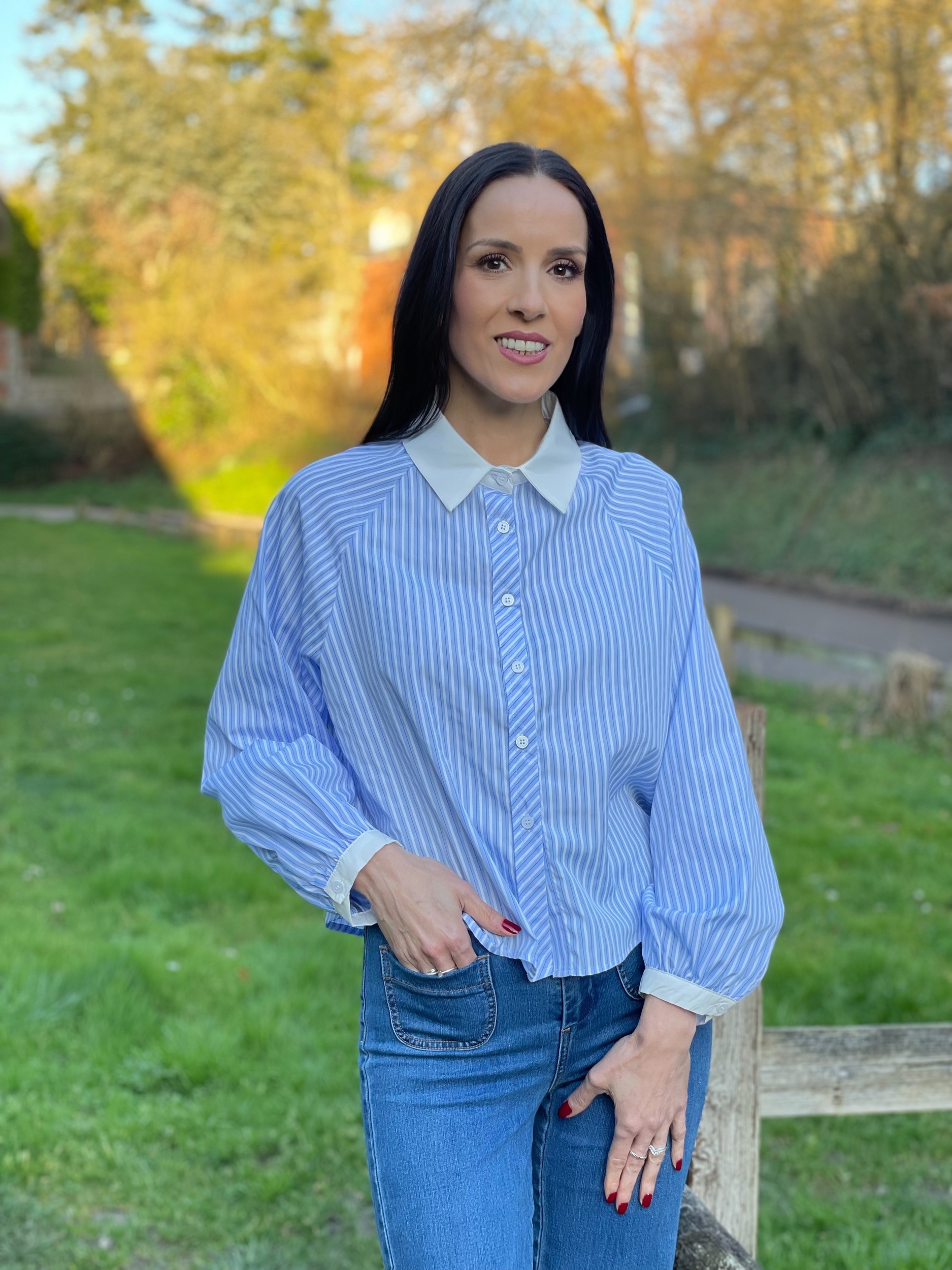 Facetune_25-02-2026-00-09-39