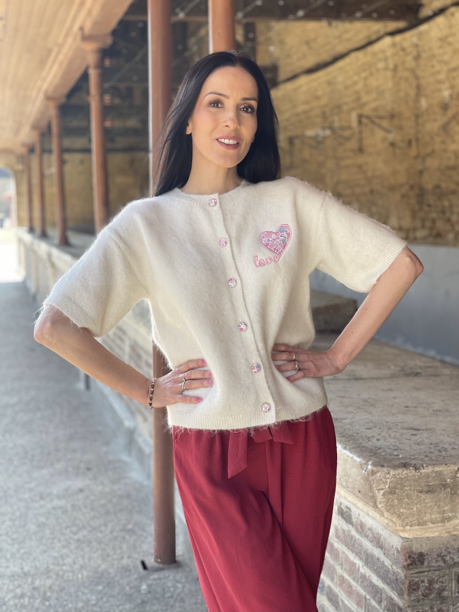 Facetune_19-03-2026-19-58-55
