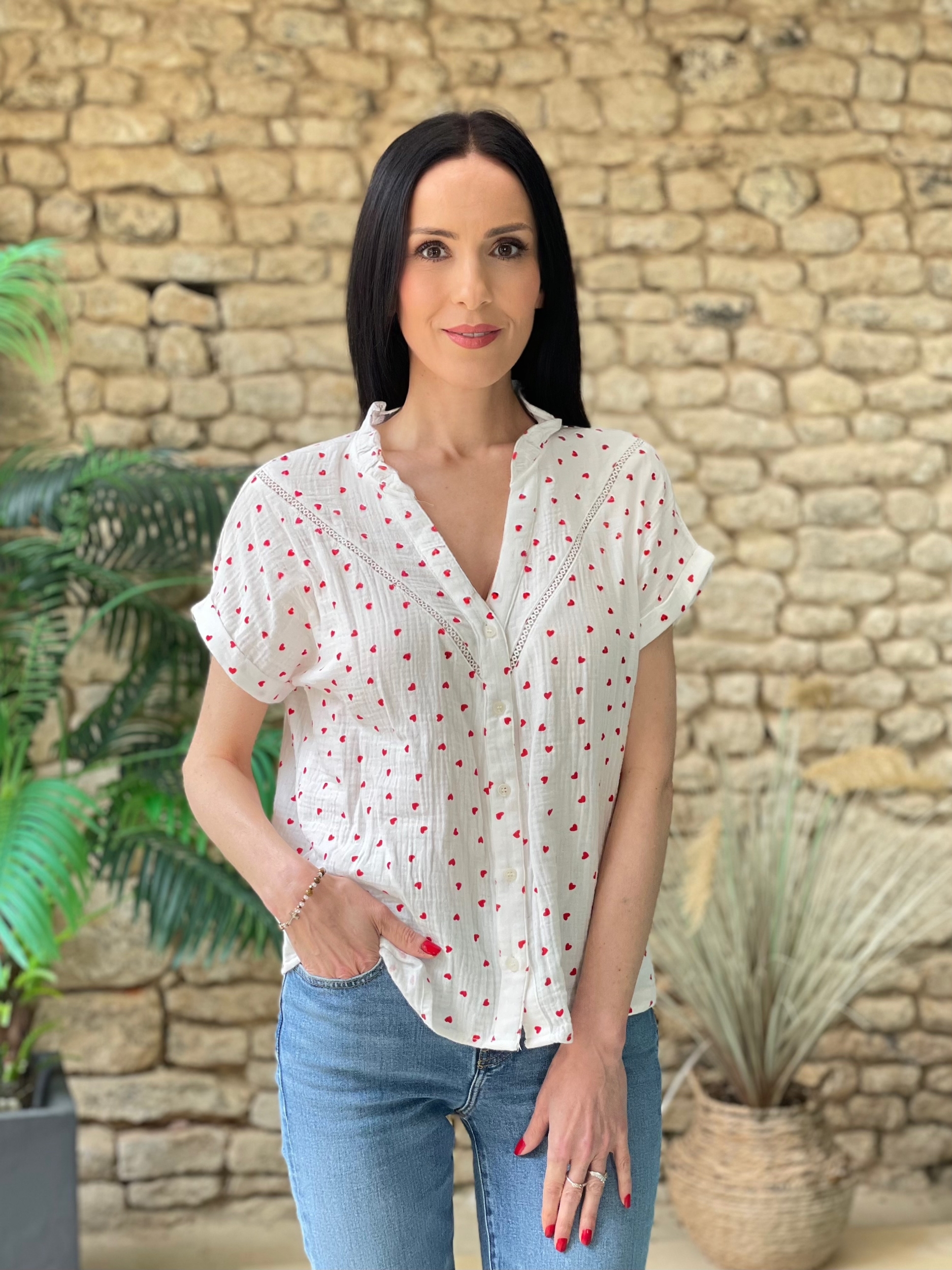 Facetune_13-04-2026-19-24-23