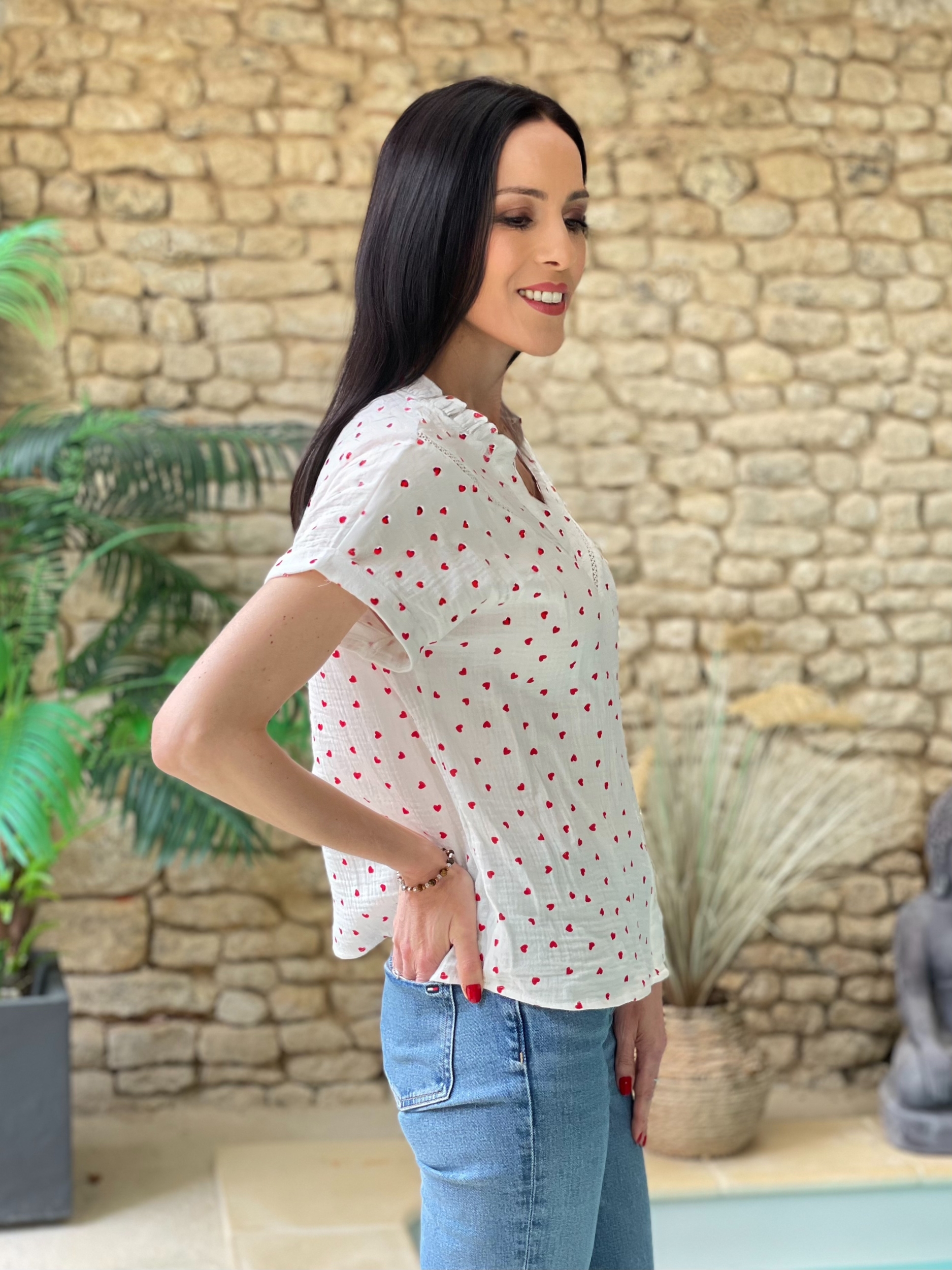 Facetune_13-04-2026-19-25-42
