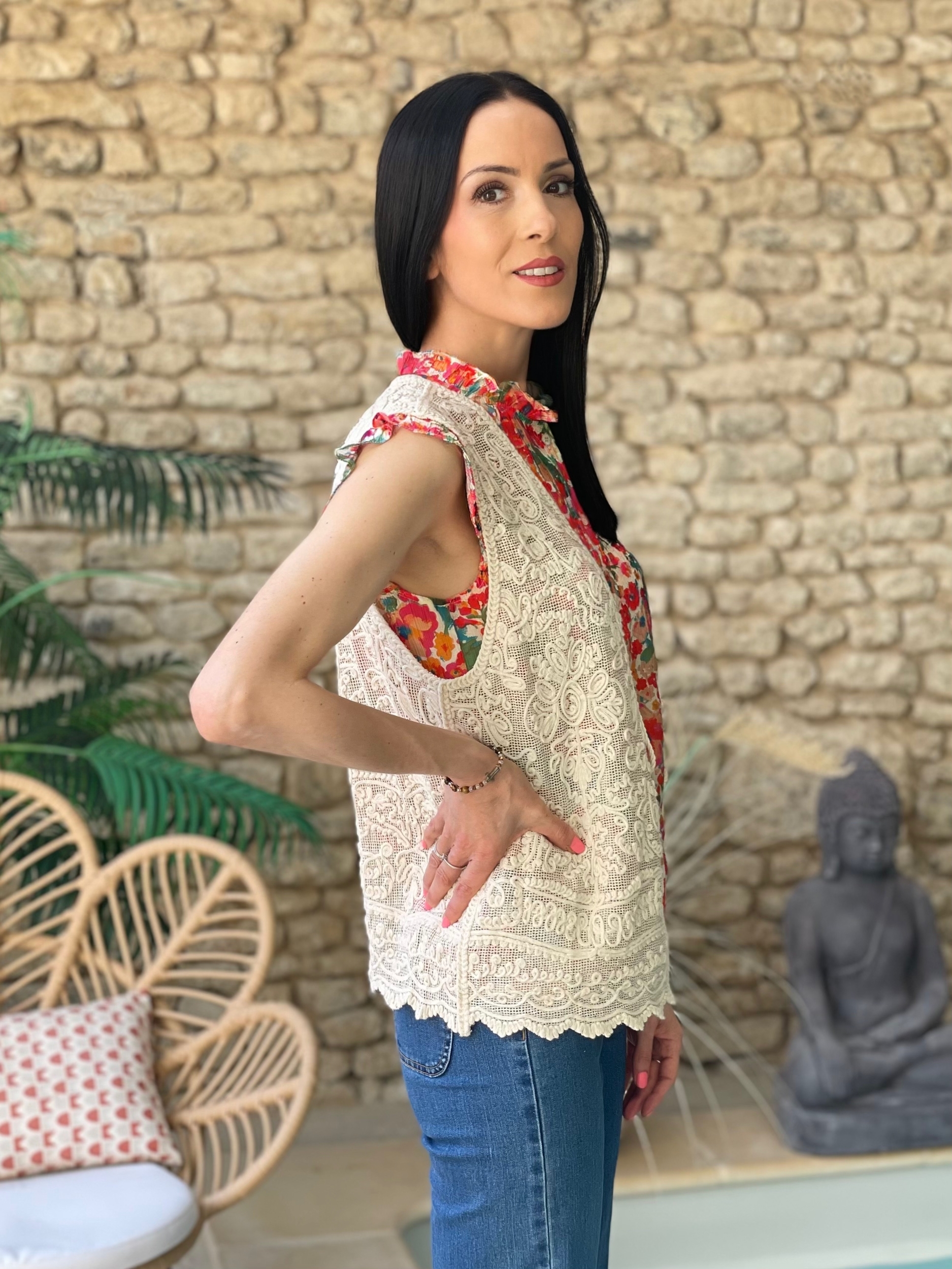 Facetune_24-05-2026-19-13-00