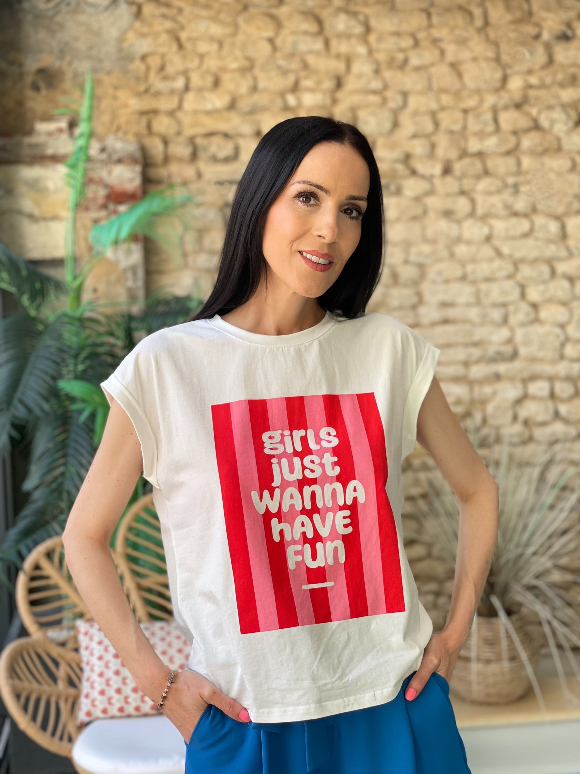Facetune_24-05-2026-19-33-11