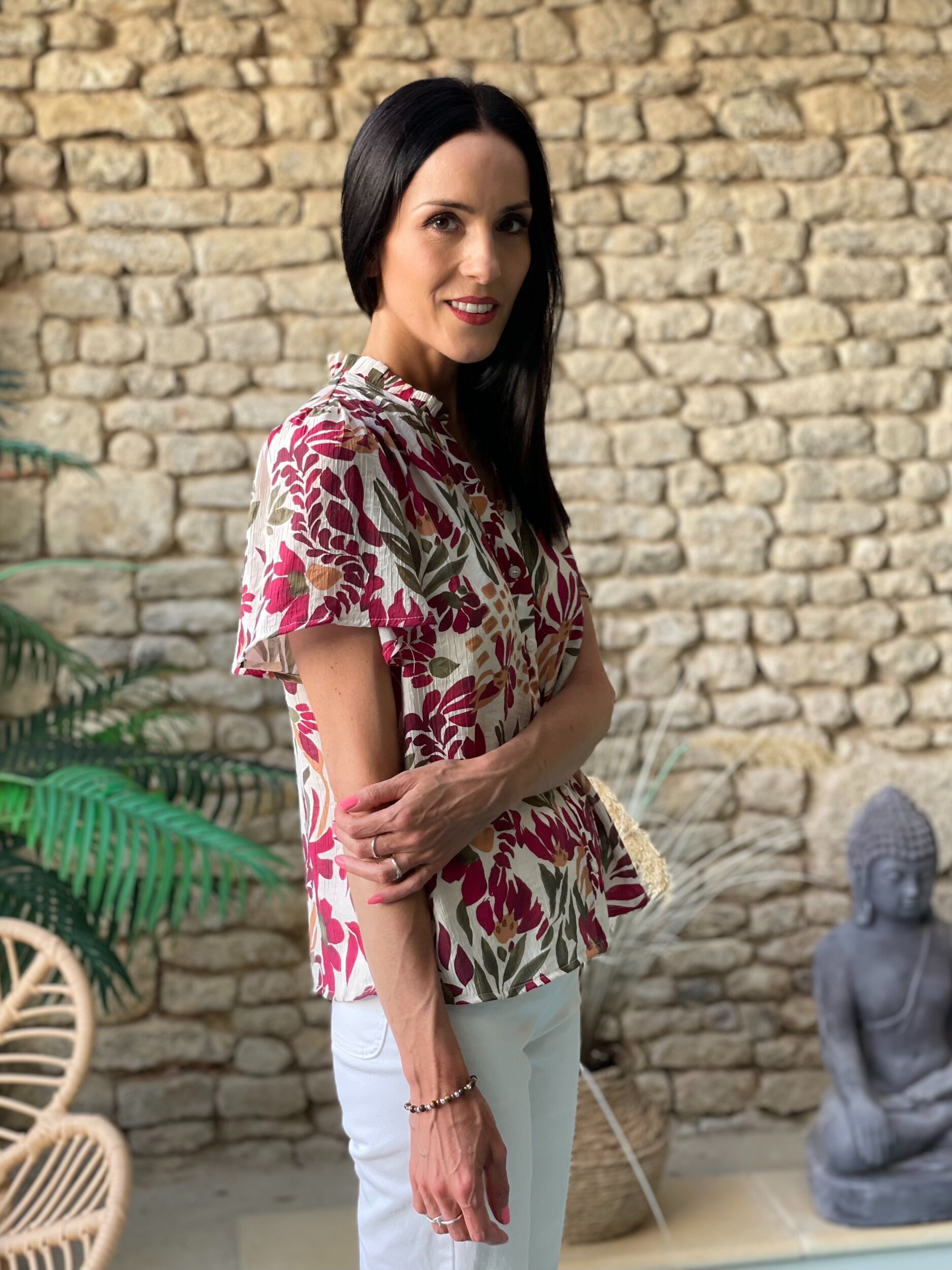Facetune_23-06-2026-23-28-18